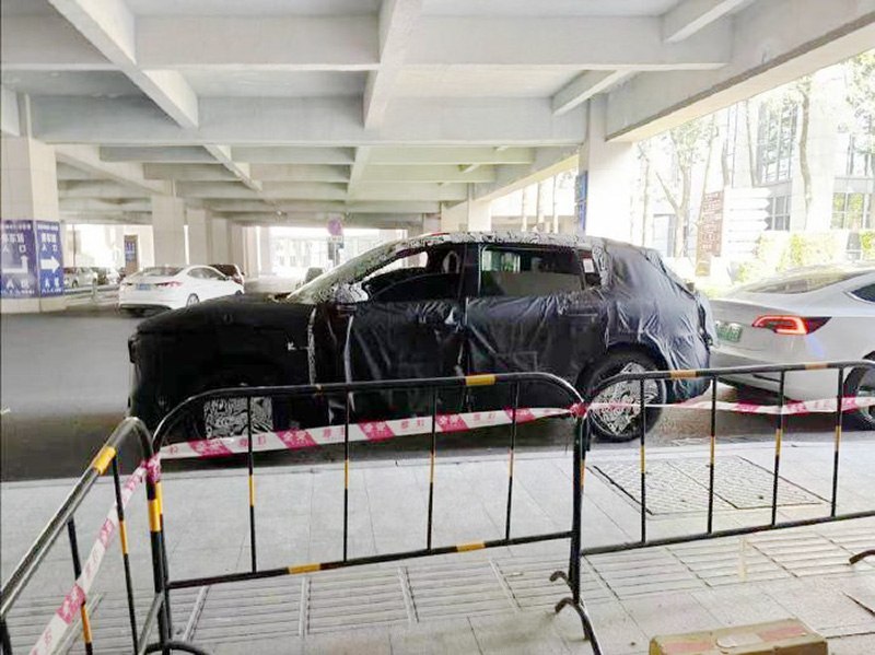 ZEEKR’s new SUV model CX1E spy photos