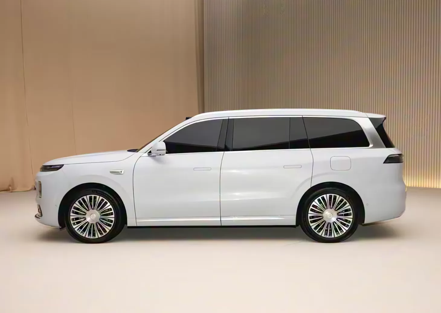 Leapmotor D19 Officially Opens Blind Pre-Order: RMB 999 Deposit for Priority Delivery